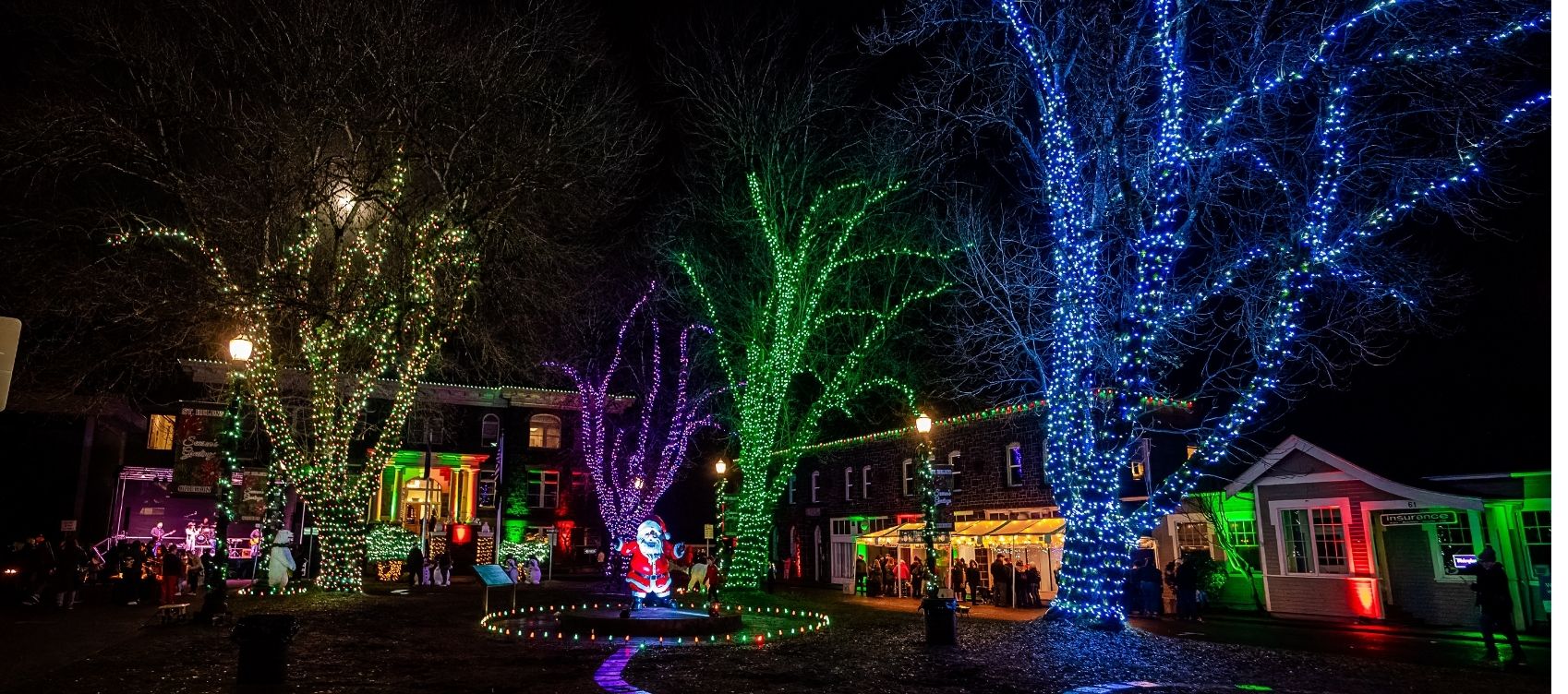 St. Helens Holiday In The Plaza